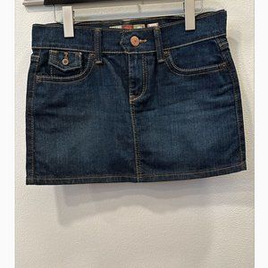 Old Navy 2 Ultra Low Waist Stretch Mini Skirts bundle - Size 4 and 2